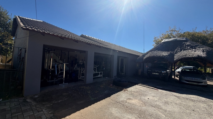 3 Bedroom Property for Sale in La Hoff North West
